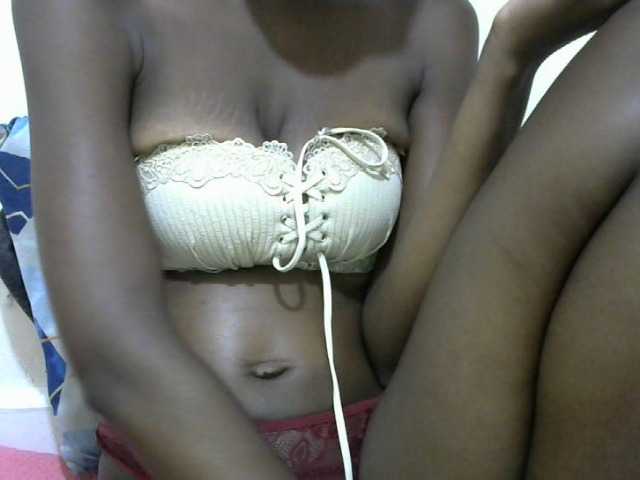 Ebonyslim live cam on BongaCams