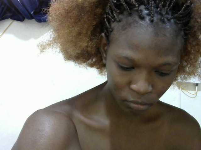 Ebonyslim live cam on BongaCams