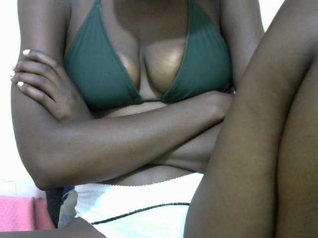 Ebonyslim live cam on BongaCams