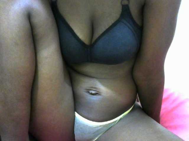 Ebonyslim live cam on BongaCams