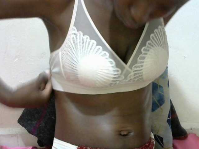Ebonyslim live cam preview
