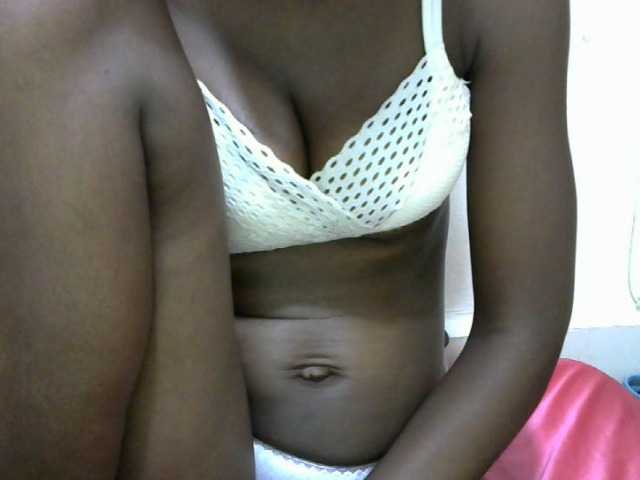 Ebonyslim live cam on BongaCams