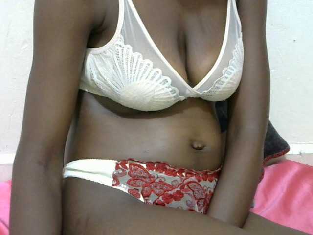 Ebonyslim live cam preview