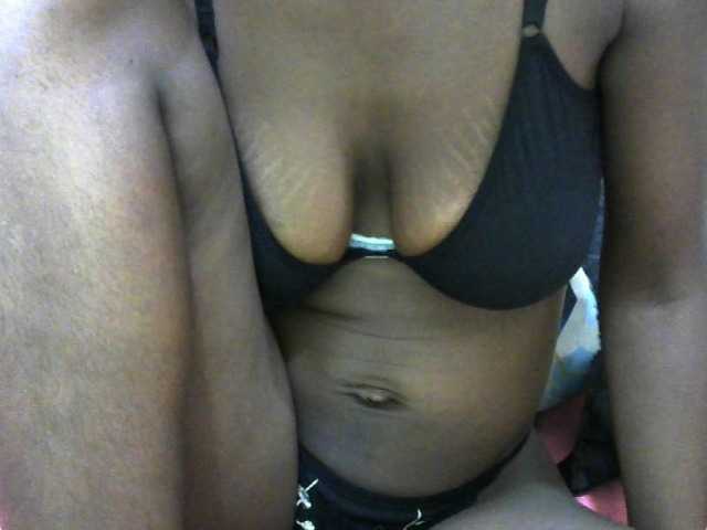 Ebonyslim live cam on BongaCams