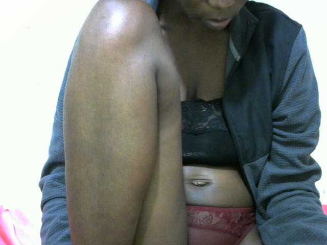 Ebonyslim live cam on BongaCams