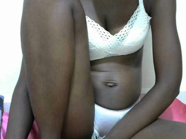 Ebonyslim webcam