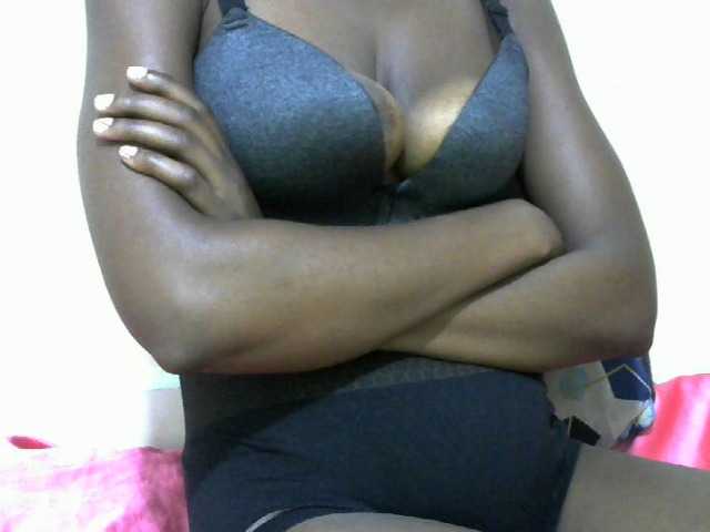 Ebonyslim live cam on BongaCams
