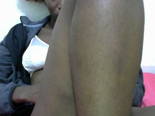 Ebonyslim live cam on BongaCams