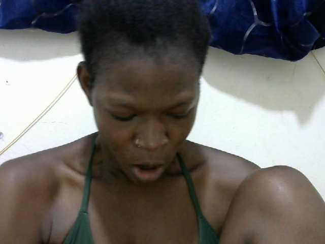Ebonyslim, en vivo ahora en BongaCams