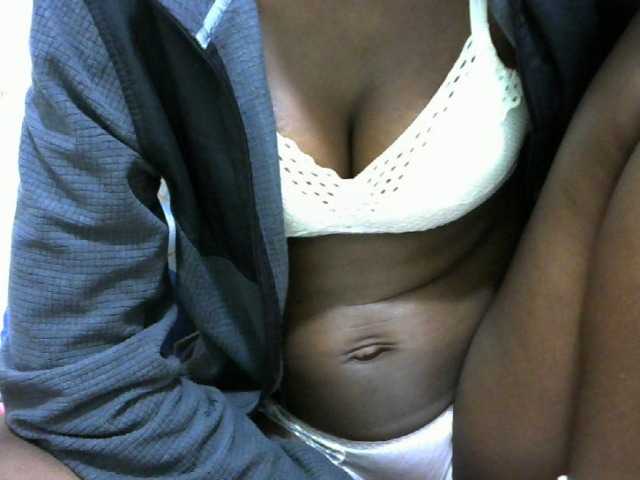Ebonyslim live cam on BongaCams