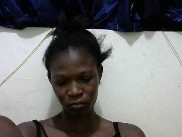 Ebonyslim webcam