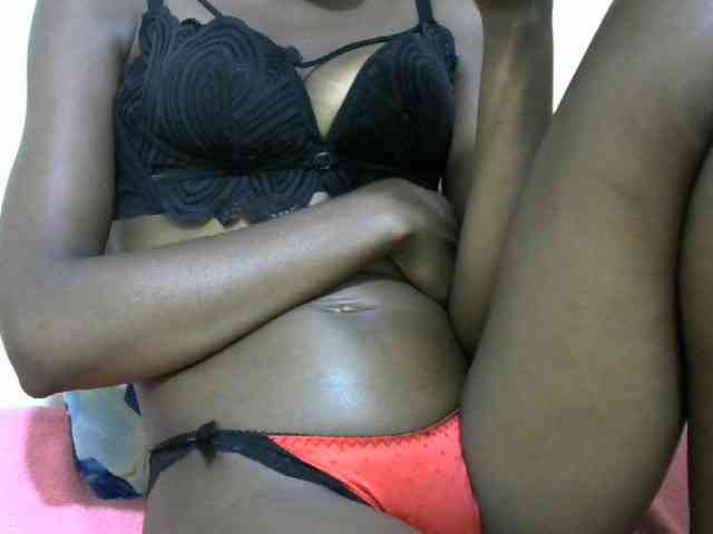 Ebonyslim webcam