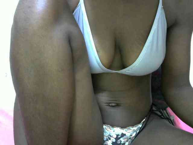 Ebonyslim webcam