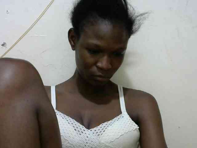 Ebonyslim webcam
