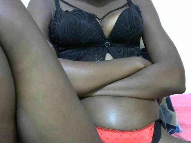 Ebonyslim webcam