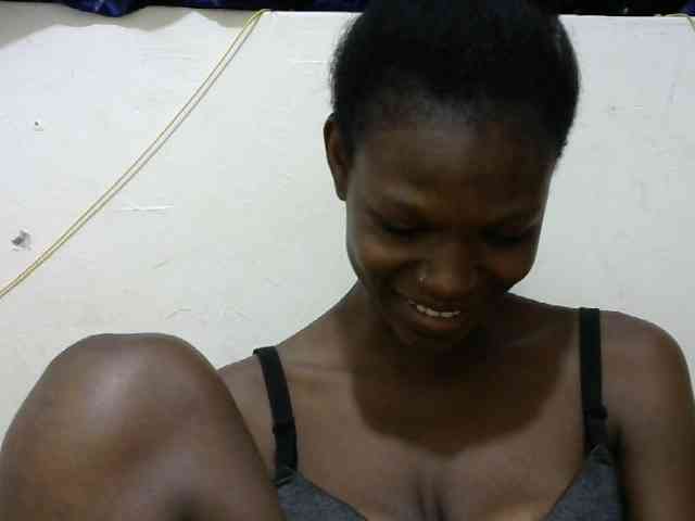 Ebonyslim webcam