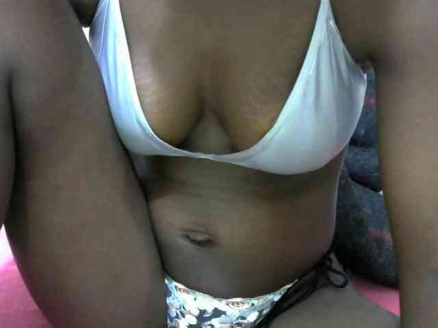 Ebonyslim webcam