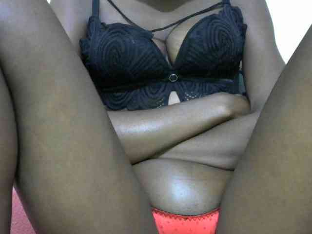 Ebonyslim webcam