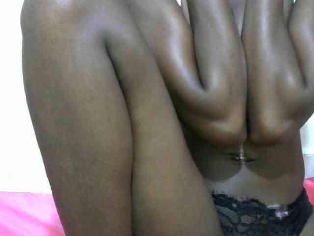 Ebonyslim webcam