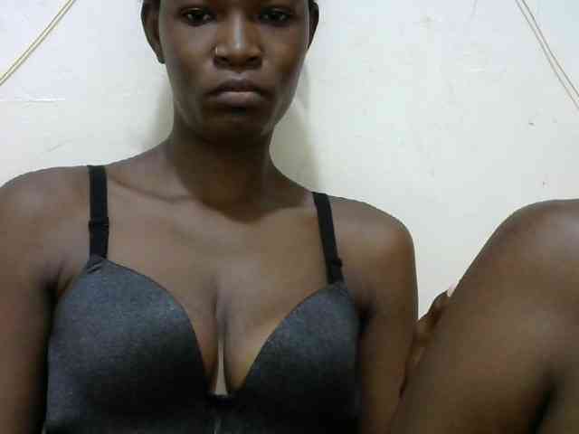 Ebonyslim webcam