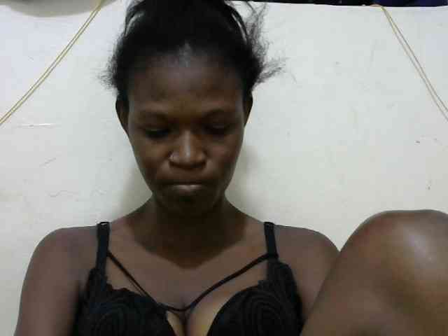 Ebonyslim webcam