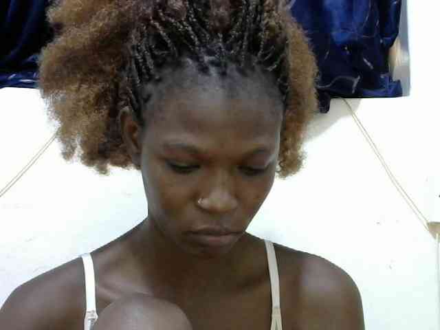 Ebonyslim webcam