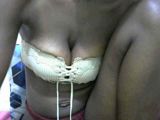 Ebonyslim webcam