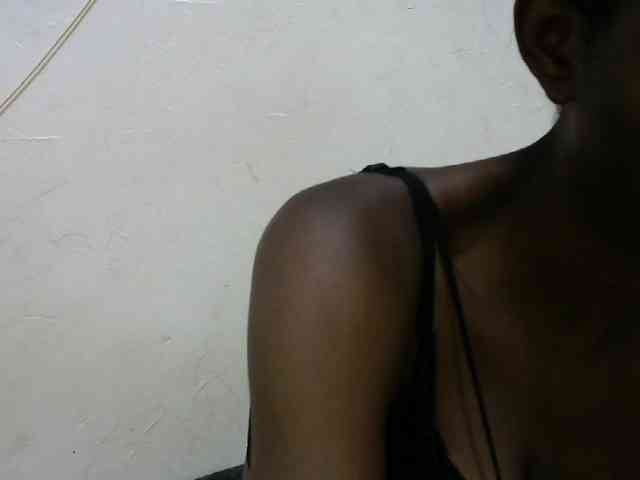 Ebonyslim webcam