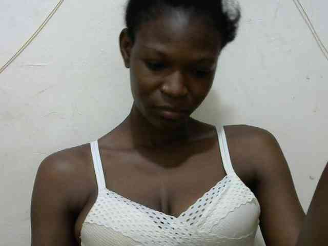 Ebonyslim webcam