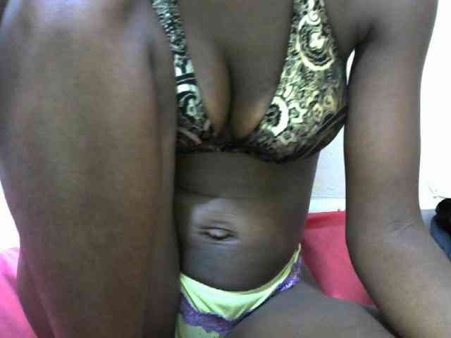 Ebonyslim webcam