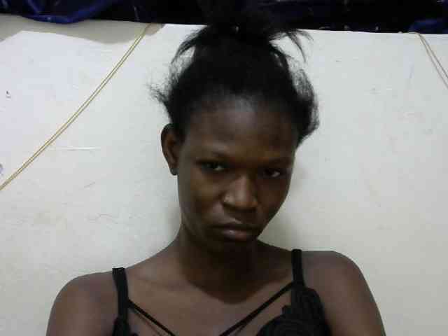 Ebonyslim webcam