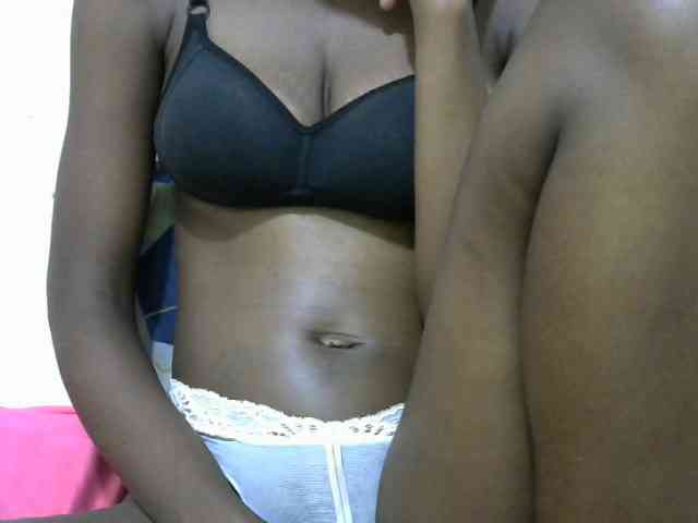 Ebonyslim webcam