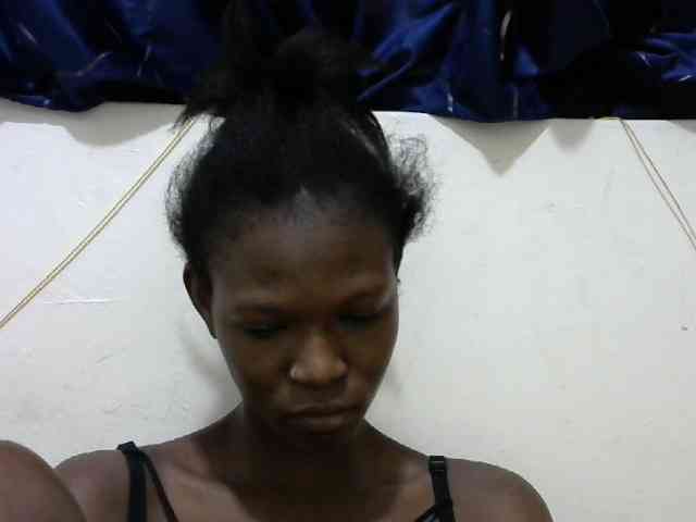 Ebonyslim webcam
