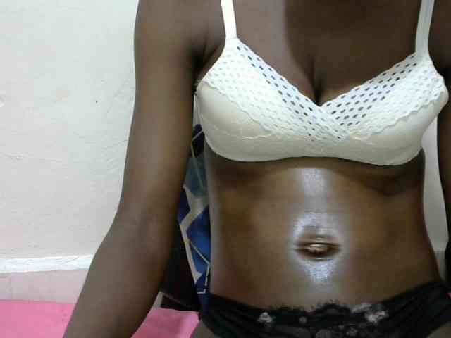 Ebonyslim webcam