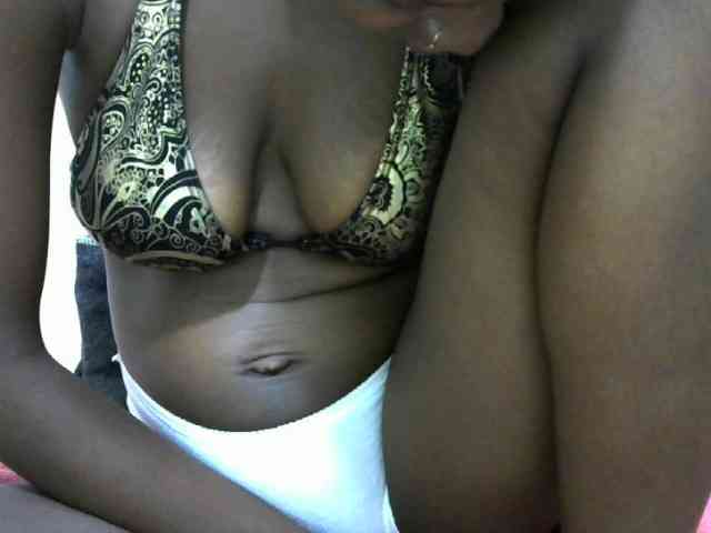 Model: Ebonyslim