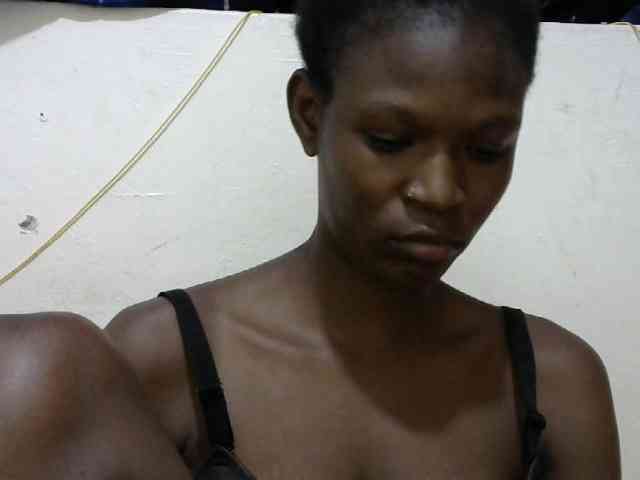 Ebonyslim webcam