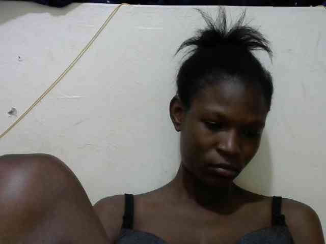 Ebonyslim webcam