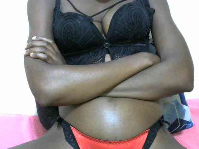 Ebonyslim webcam