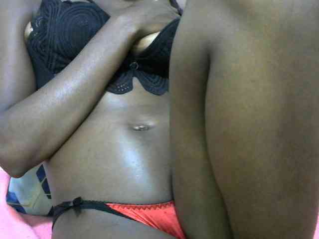 Ebonyslim webcam