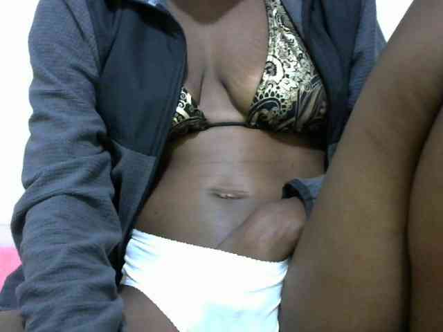 Model: Ebonyslim
