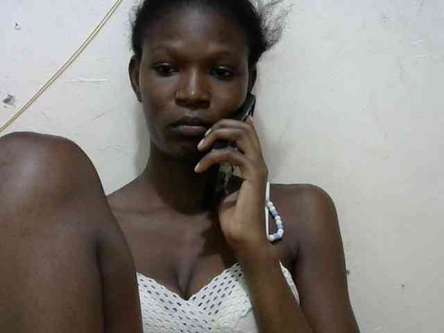 Ebonyslim webcam