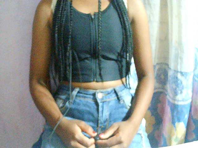 Cathalia3105 live cam on BongaCams