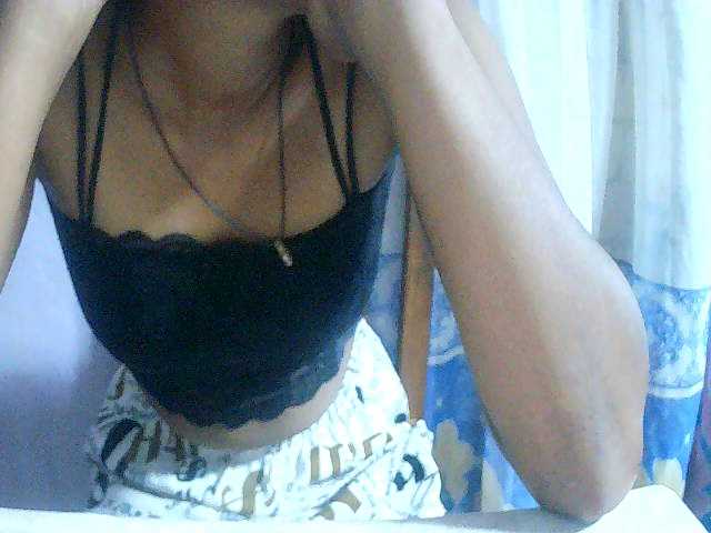 Cathalia3105 live cam on BongaCams