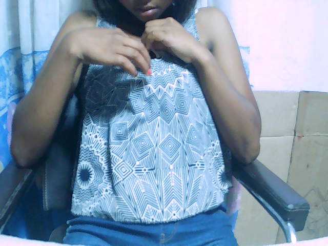 Cathalia3105 live cam on BongaCams