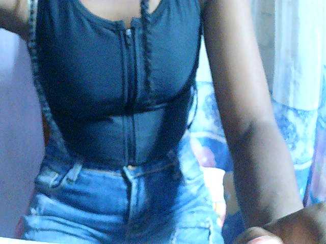 Cathalia3105 live cam on BongaCams