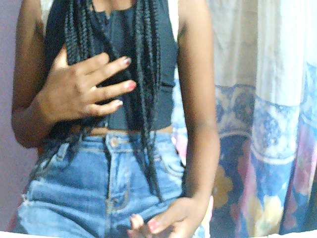 Cathalia3105 live cam on BongaCams