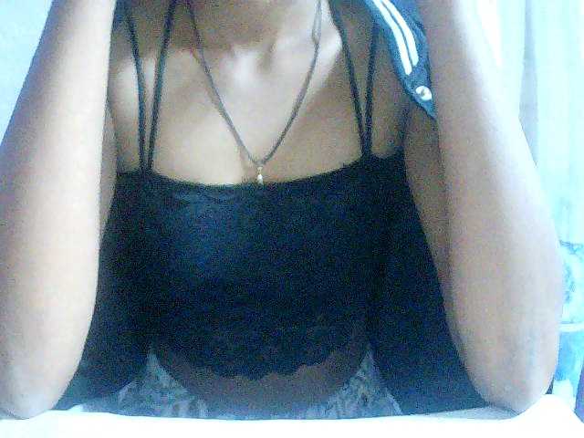 Cathalia3105 live cam on BongaCams