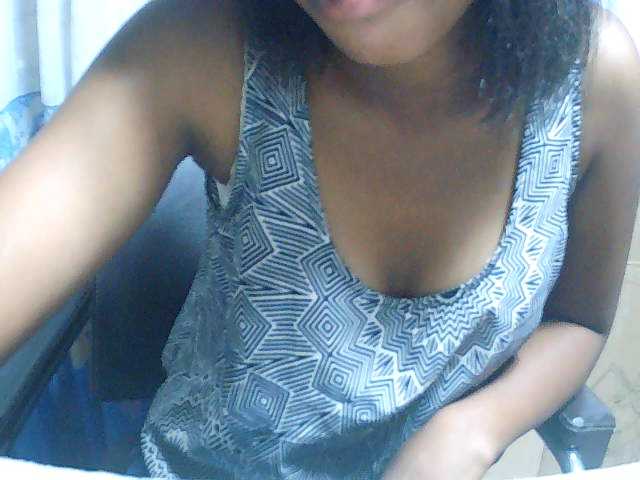 Cathalia3105 live cam on BongaCams