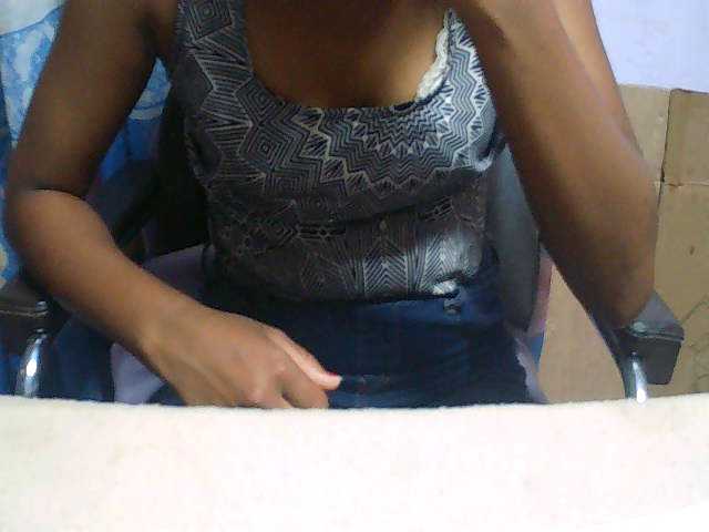 Cathalia3105 live cam on BongaCams