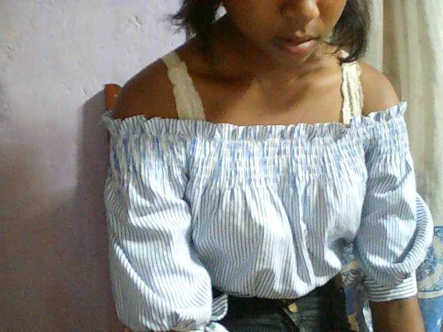 Cathalia3105 live cam on BongaCams